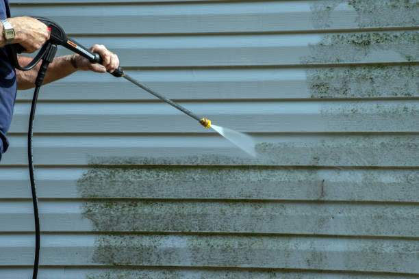 Garage Pressure Washing in Oostburg, WI