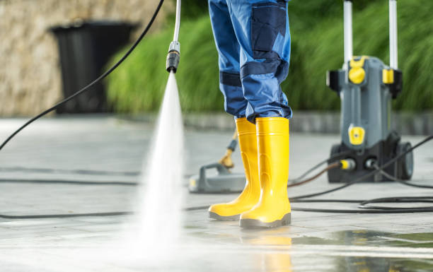 Best Best Pressure Washing Companies  in Oostburg, WI
